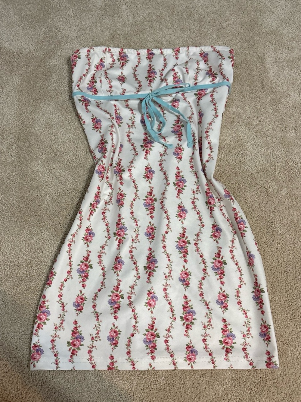 Edikted White Strapless Floral Tube Dress with Blue Tie